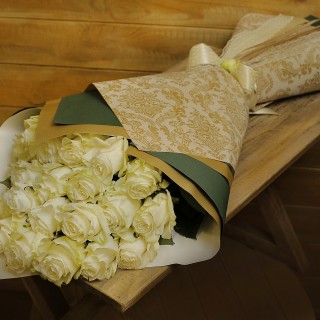 Holand White Roses