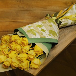 Հոլանդական դեղին վարդեր